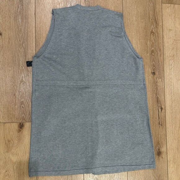 Women's Cyrus Sweater Vest Cardigan 1X Gray NWT! - Picture 2 of 5